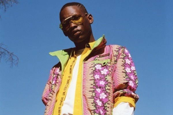 コロンビア×オープニングセレモニーのコラボ第2弾、カラフルな花柄ジャケットやフィッシングベスト