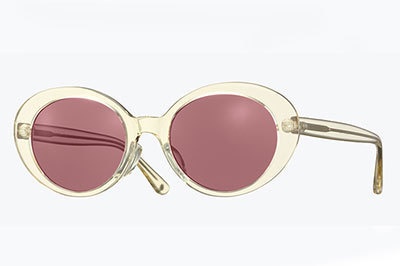 オリバーピープルズ、オルセン姉妹による「ザ ロウ」と再びコラボ